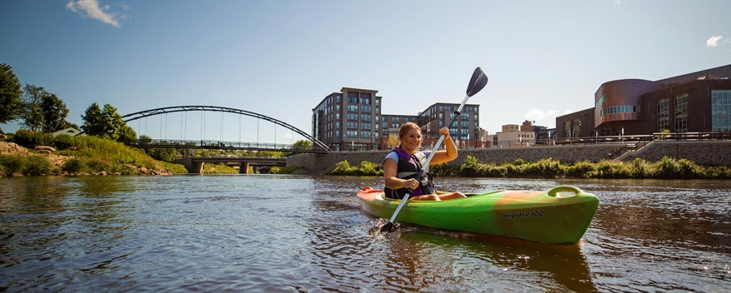 Paddling the Chippewa River in downtown Eau Claire